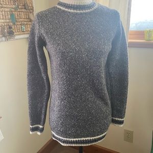 Hem & Thread Thick Warm Grey Sweater - Size M